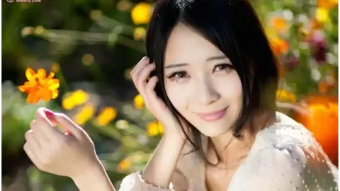 于朦胧昨晚还在线