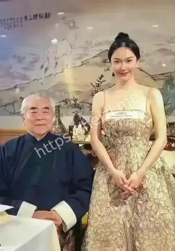 范曾妻子徐萌汽车主播