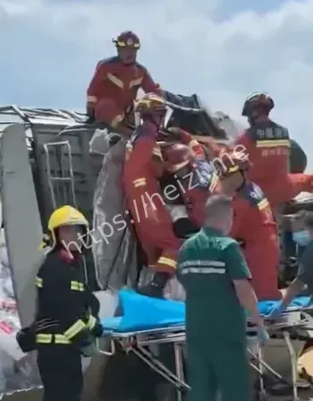 成乐高速现场图曝光