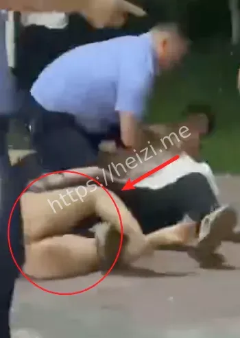 脱光街头直播视频疯传