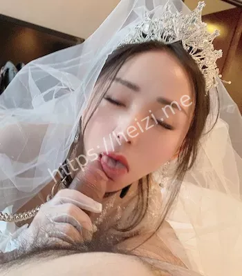 Uzi铁杆粉丝私生活曝光