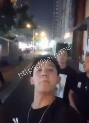 网红篮球运动员宋延桥