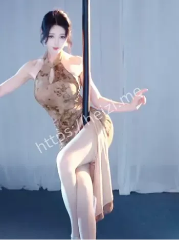 抖音女主播猪八戒cos热舞