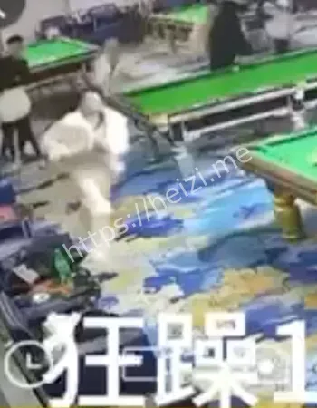 台球厅砍人事件