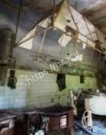 波韦利亚岛瘟疫隔离诅咒